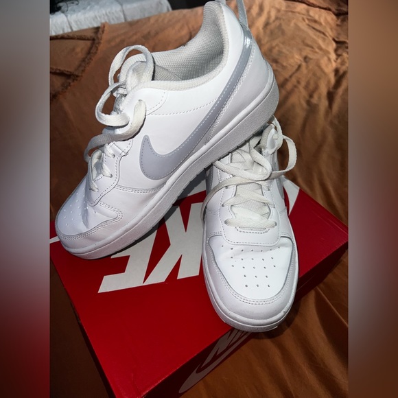 Nike Court Borough low 2 - Picture 2 of 2